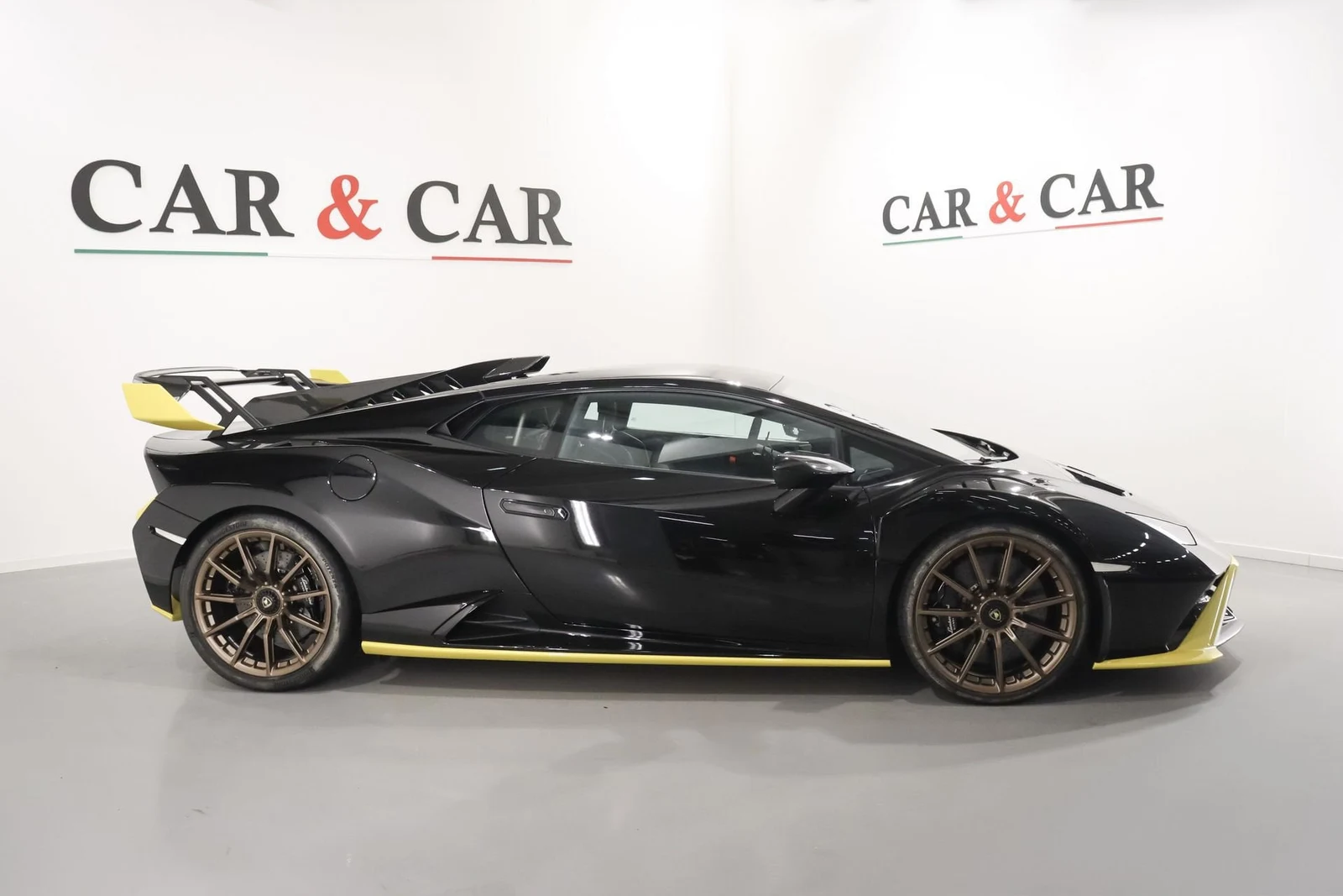 Lamborghini Huracán STO, 5/10
