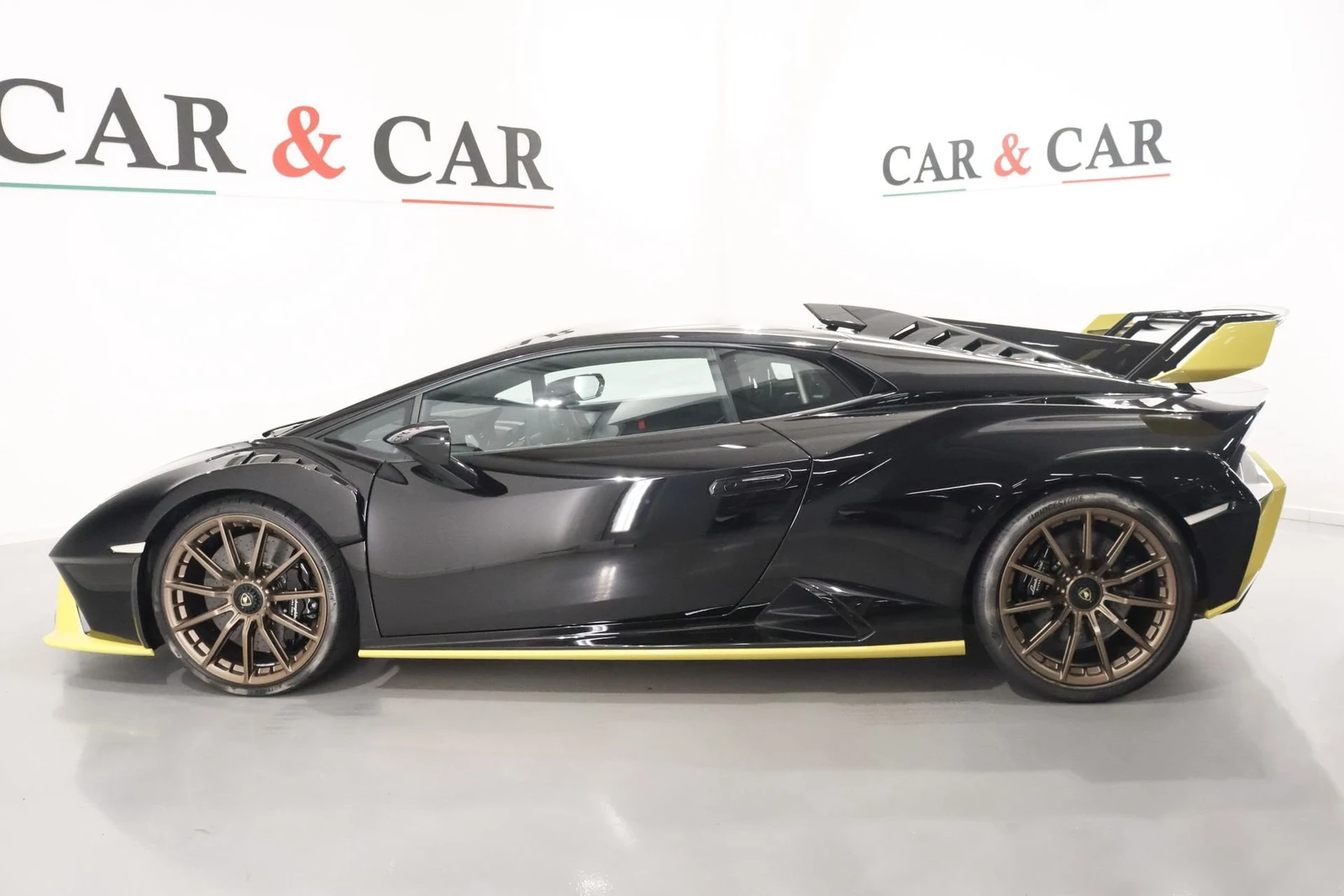 Lamborghini Huracán STO, 6/10