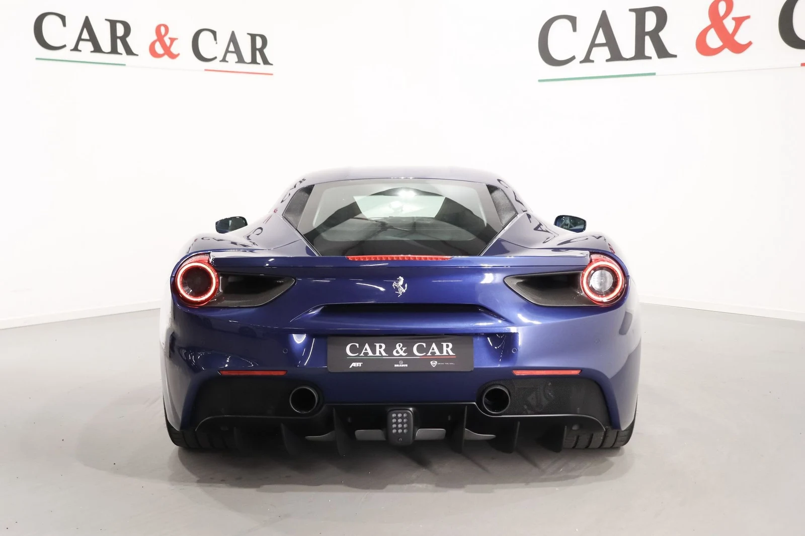 Ferrari 488 GTB, 4/10