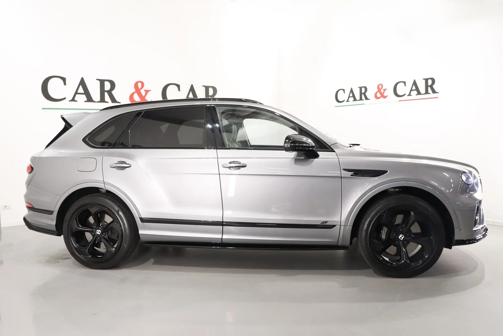 Bentley Bentayga S, 5/10