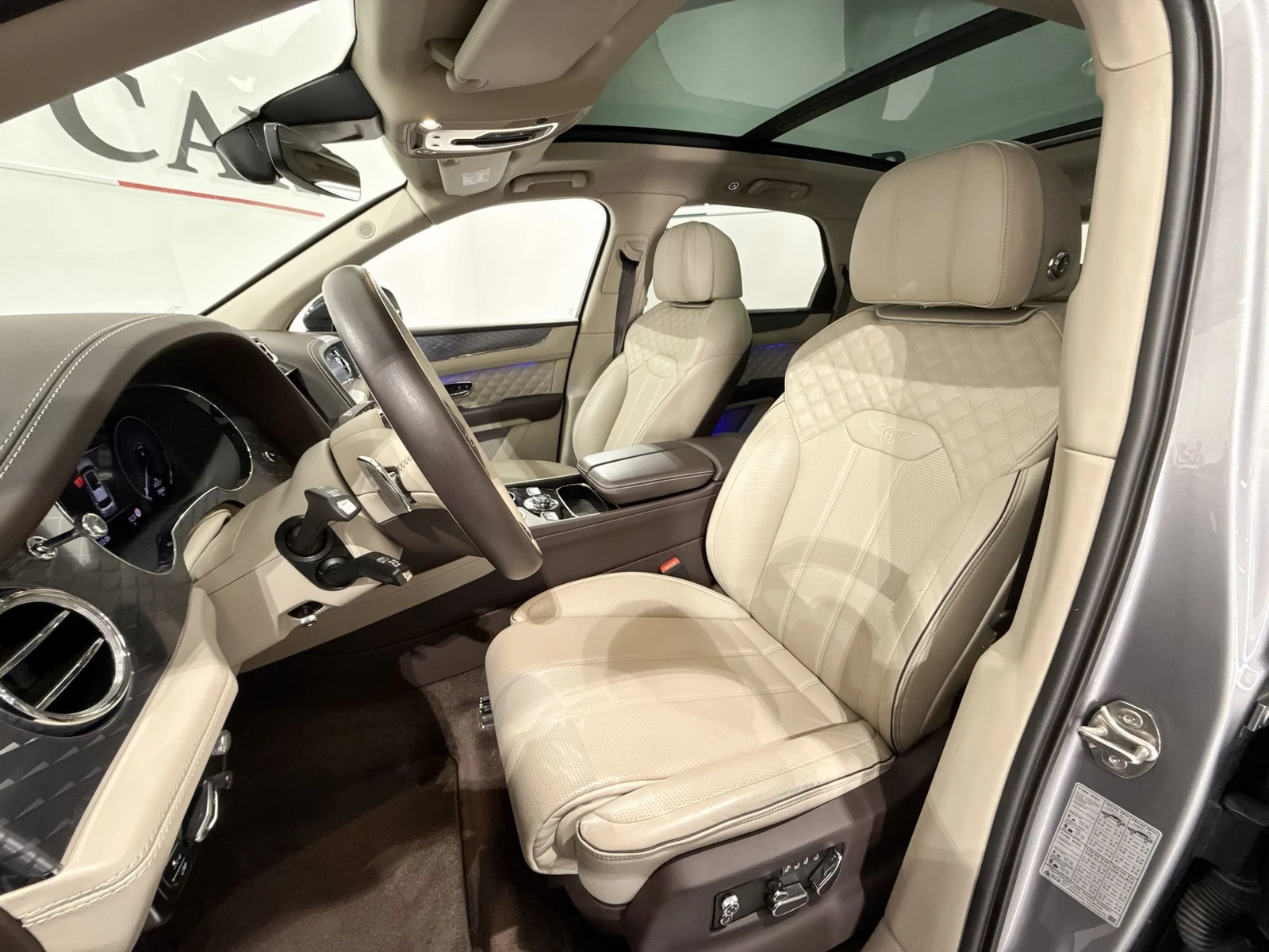 Bentley Bentayga S, 9/10