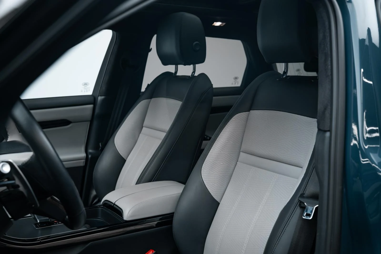 2023 Land Rover Range Rover Evoque (L551), 7/19