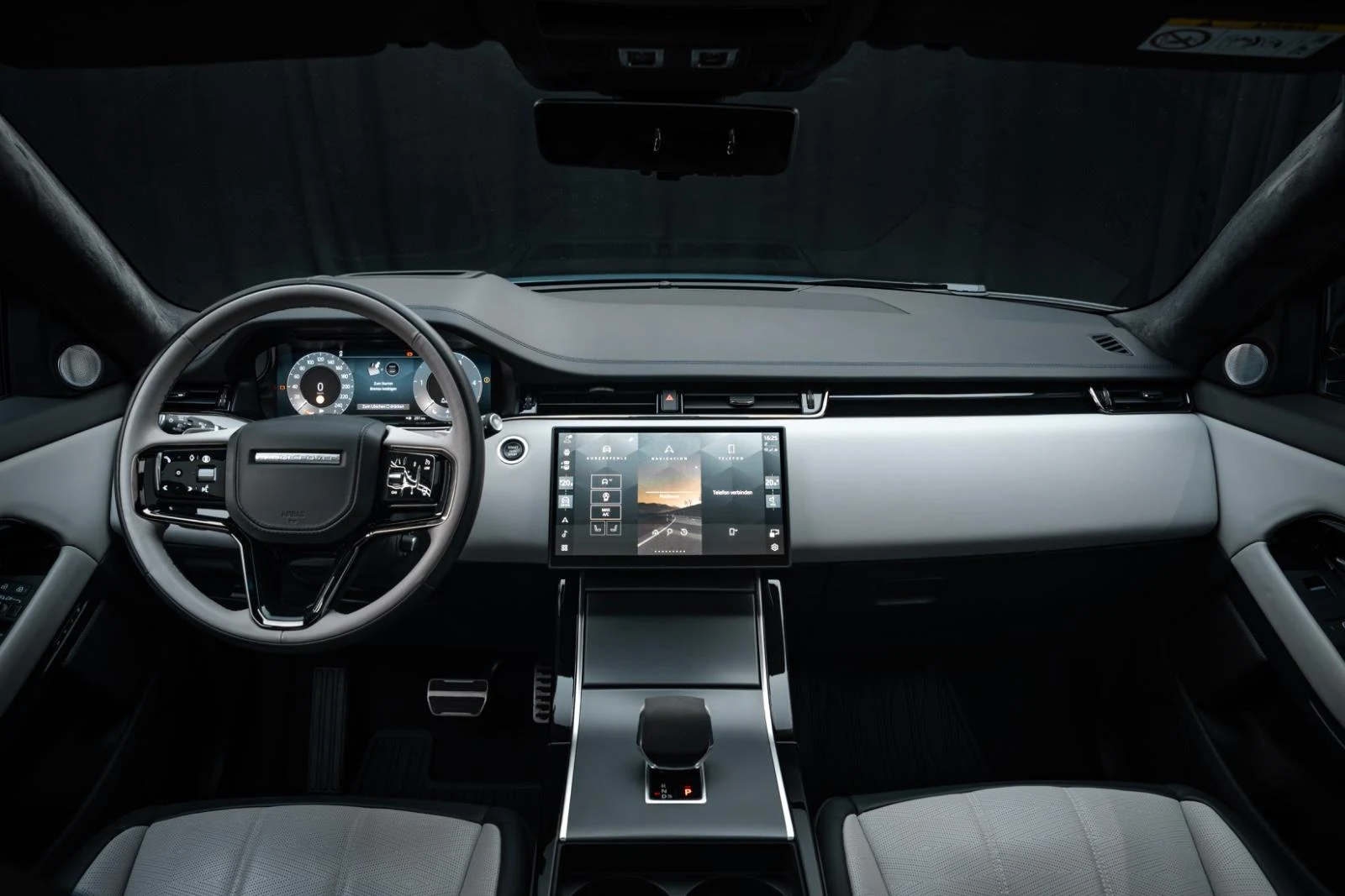 2023 Land Rover Range Rover Evoque (L551), 8/19