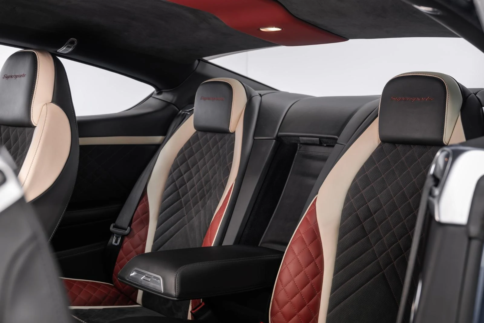 2017 Bentley Continental Supersports, 17/27