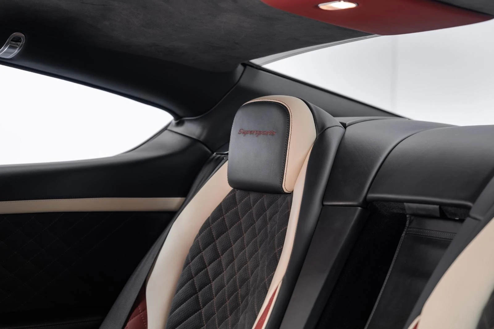 2017 Bentley Continental Supersports, 18/27