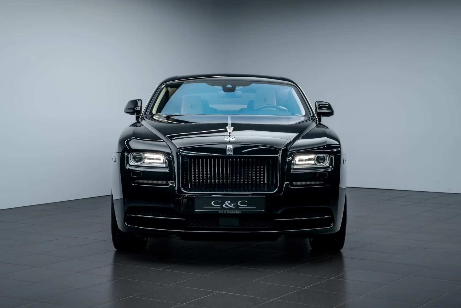 2015 Rolls-Royce Wraith, 2/27