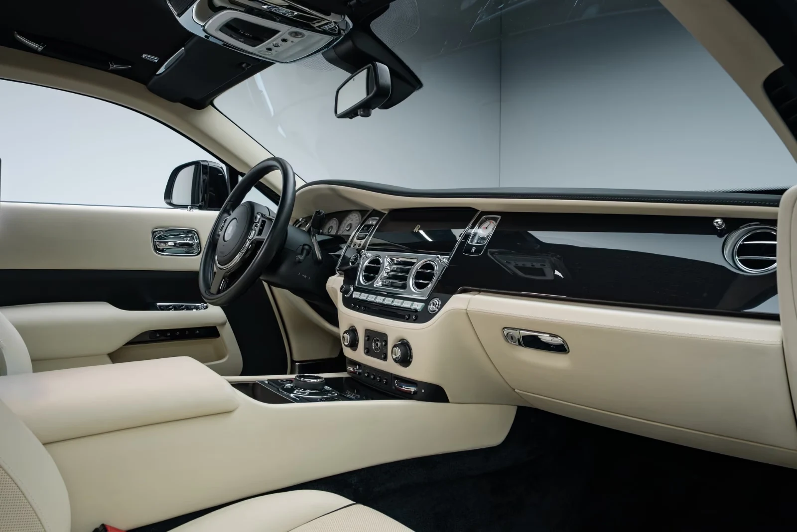 2015 Rolls-Royce Wraith, 9/27