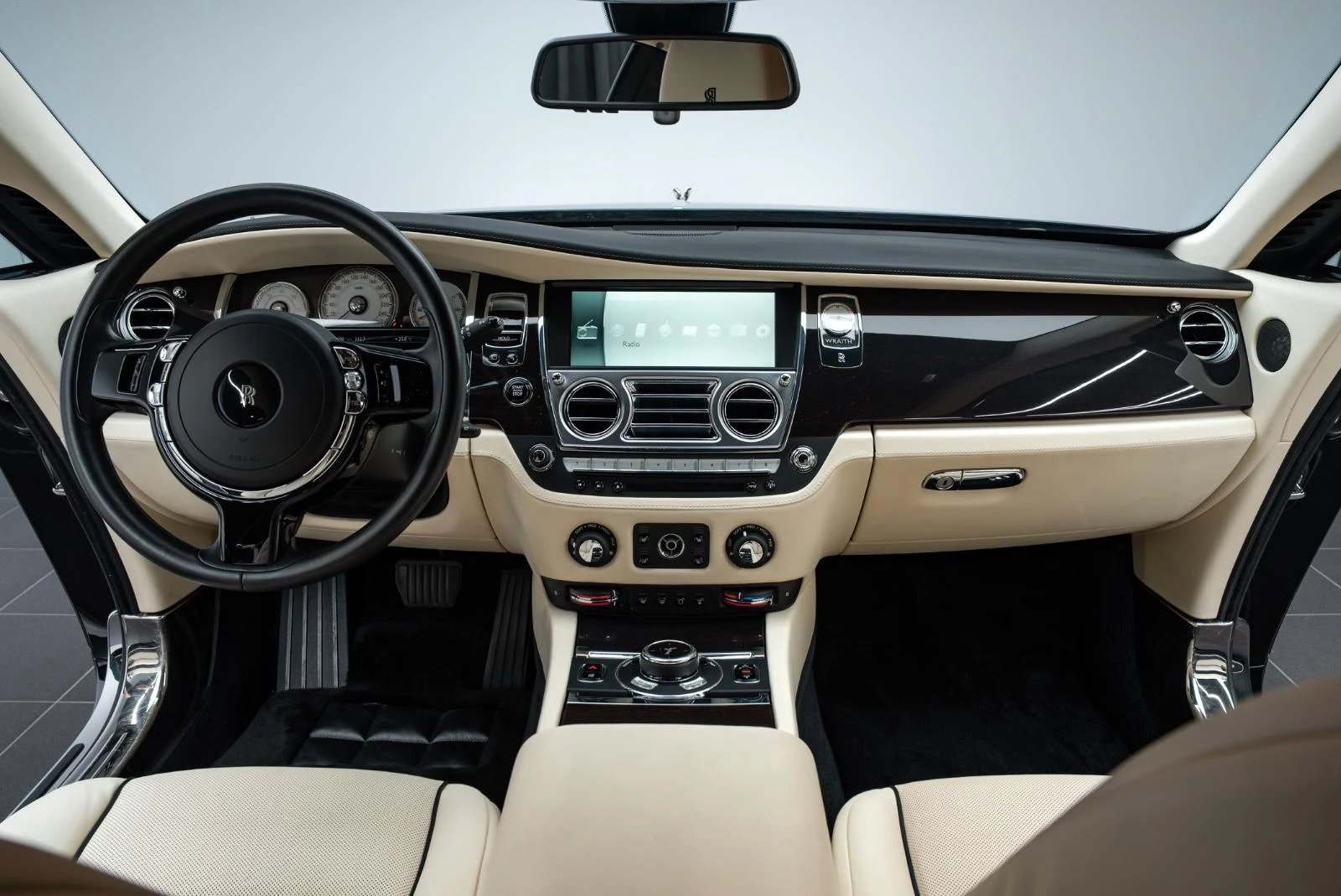 2015 Rolls-Royce Wraith, 14/27