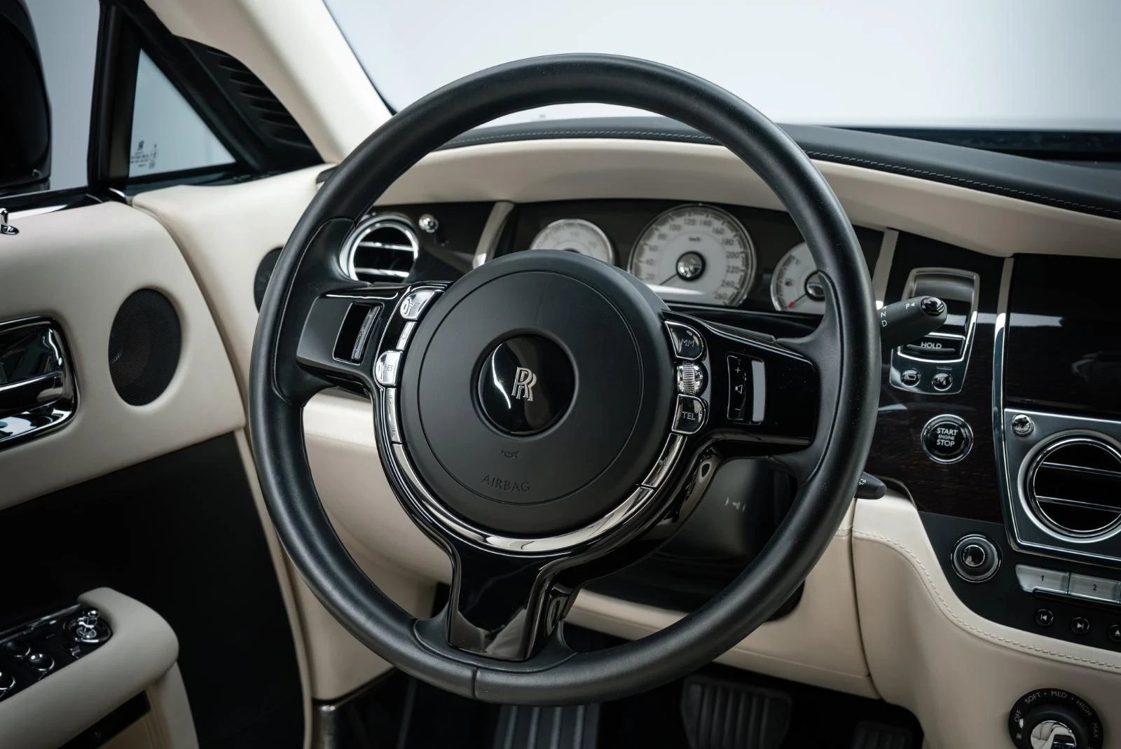 2015 Rolls-Royce Wraith, 20/27