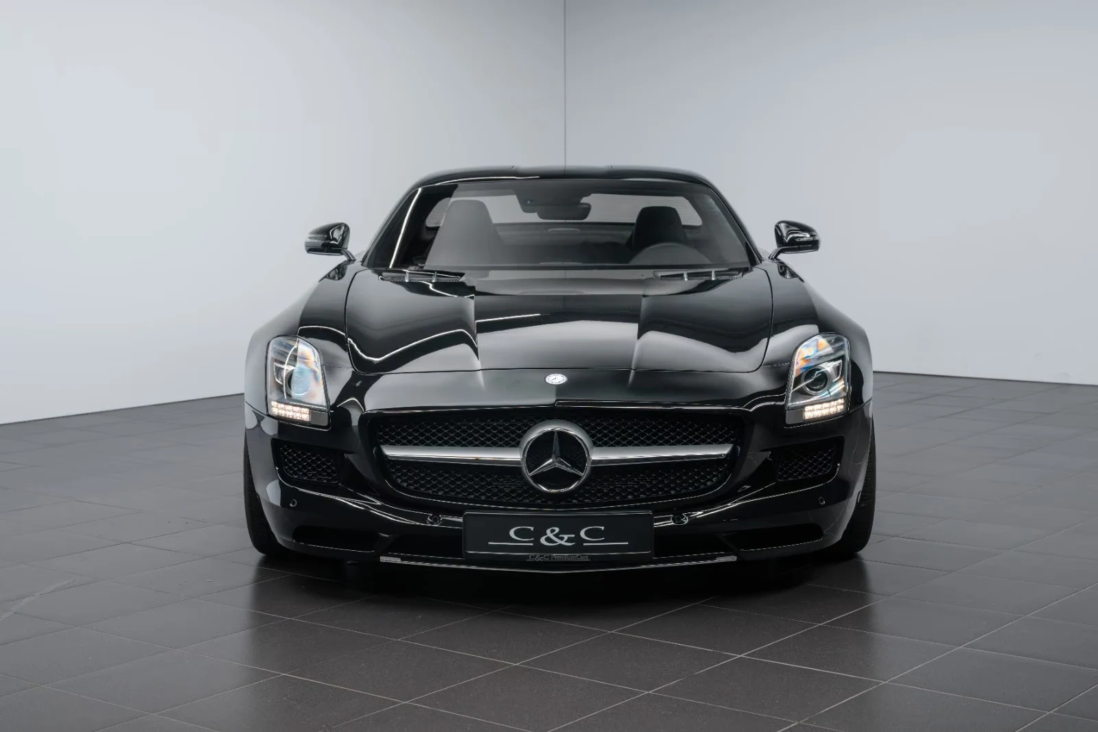 2011 Mercedes-Benz SLS AMG Coupé, 5/25