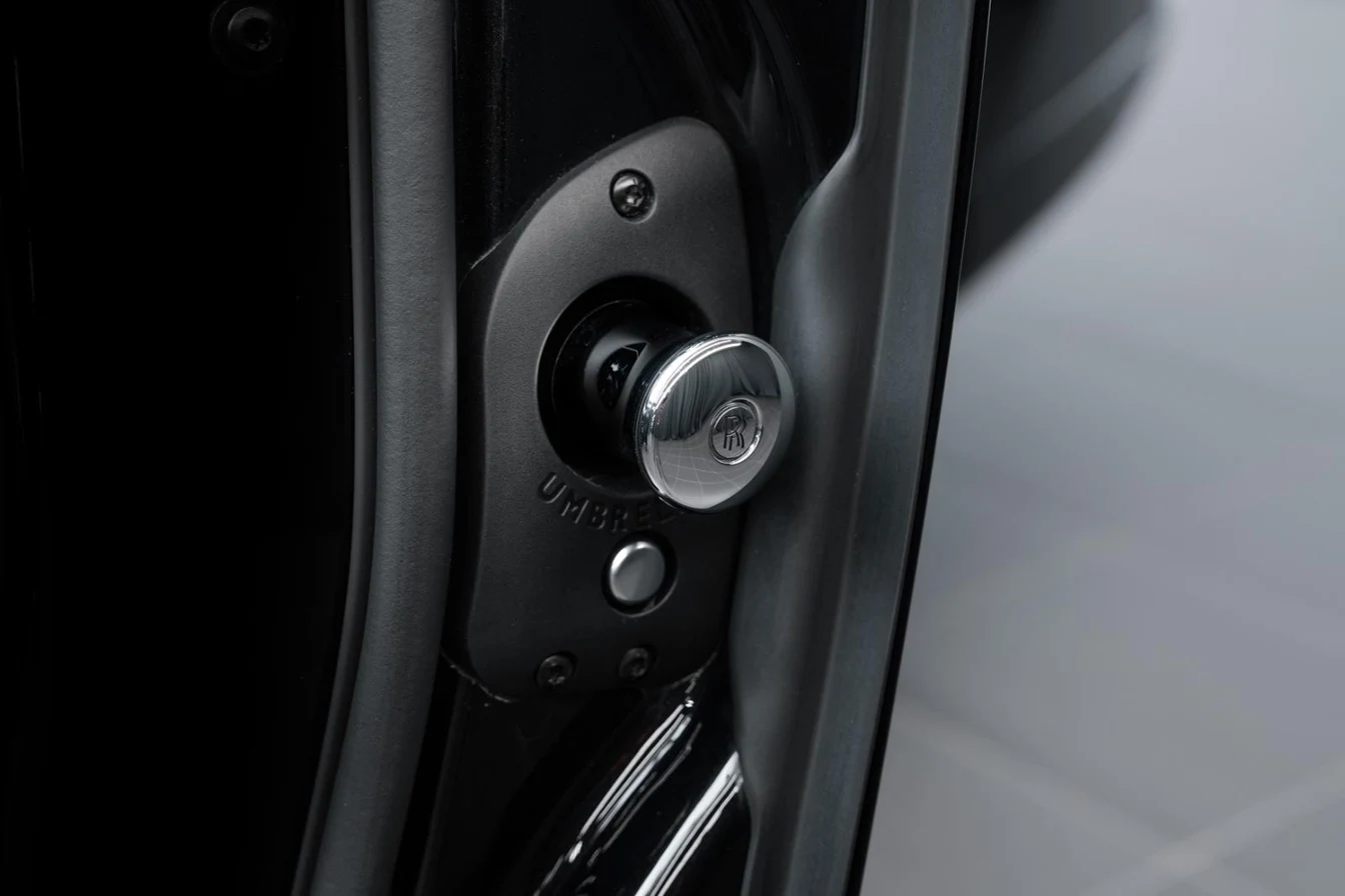 2020 Rolls-Royce Cullinan Black Badge, 13/18