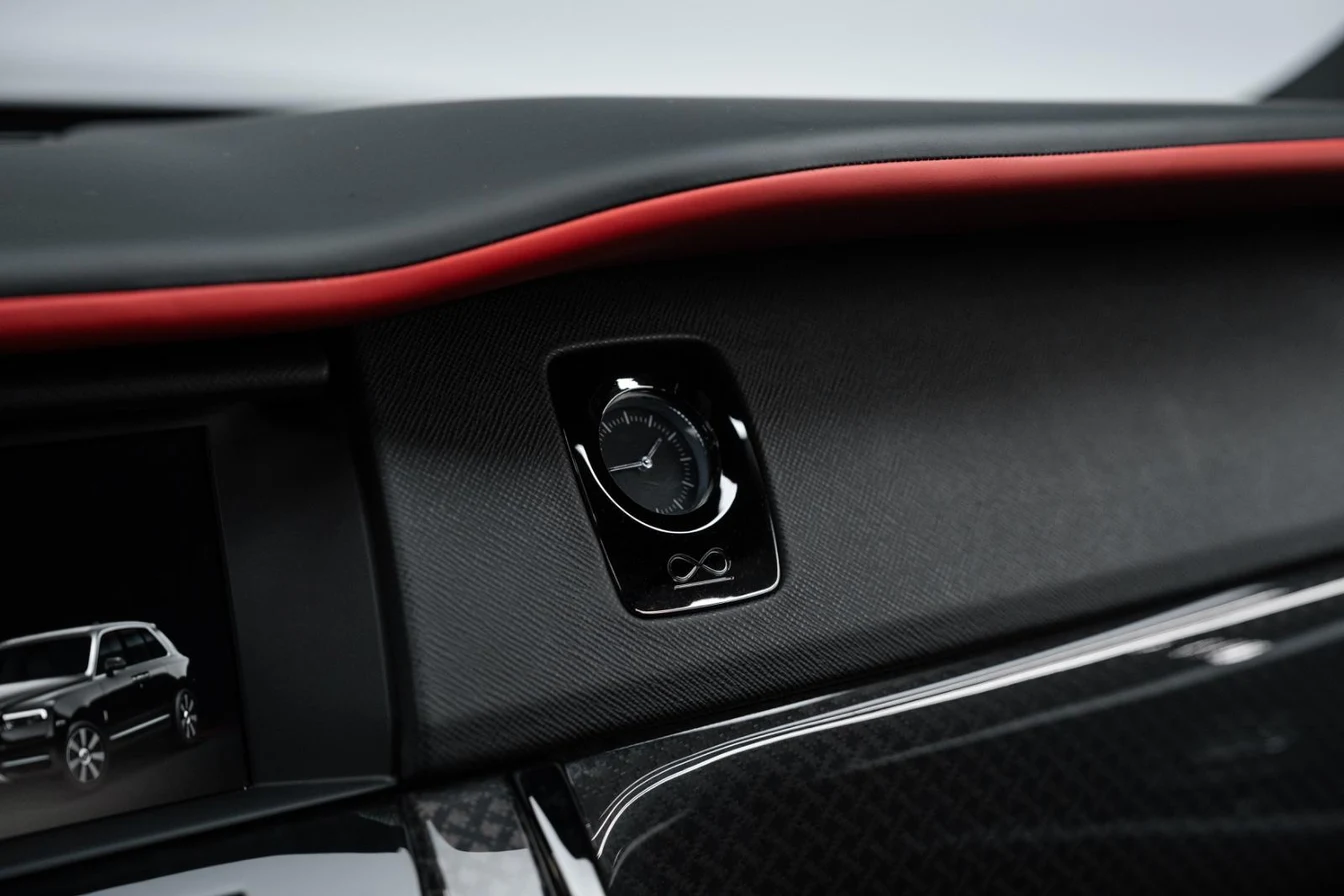 2020 Rolls-Royce Cullinan Black Badge, 17/18