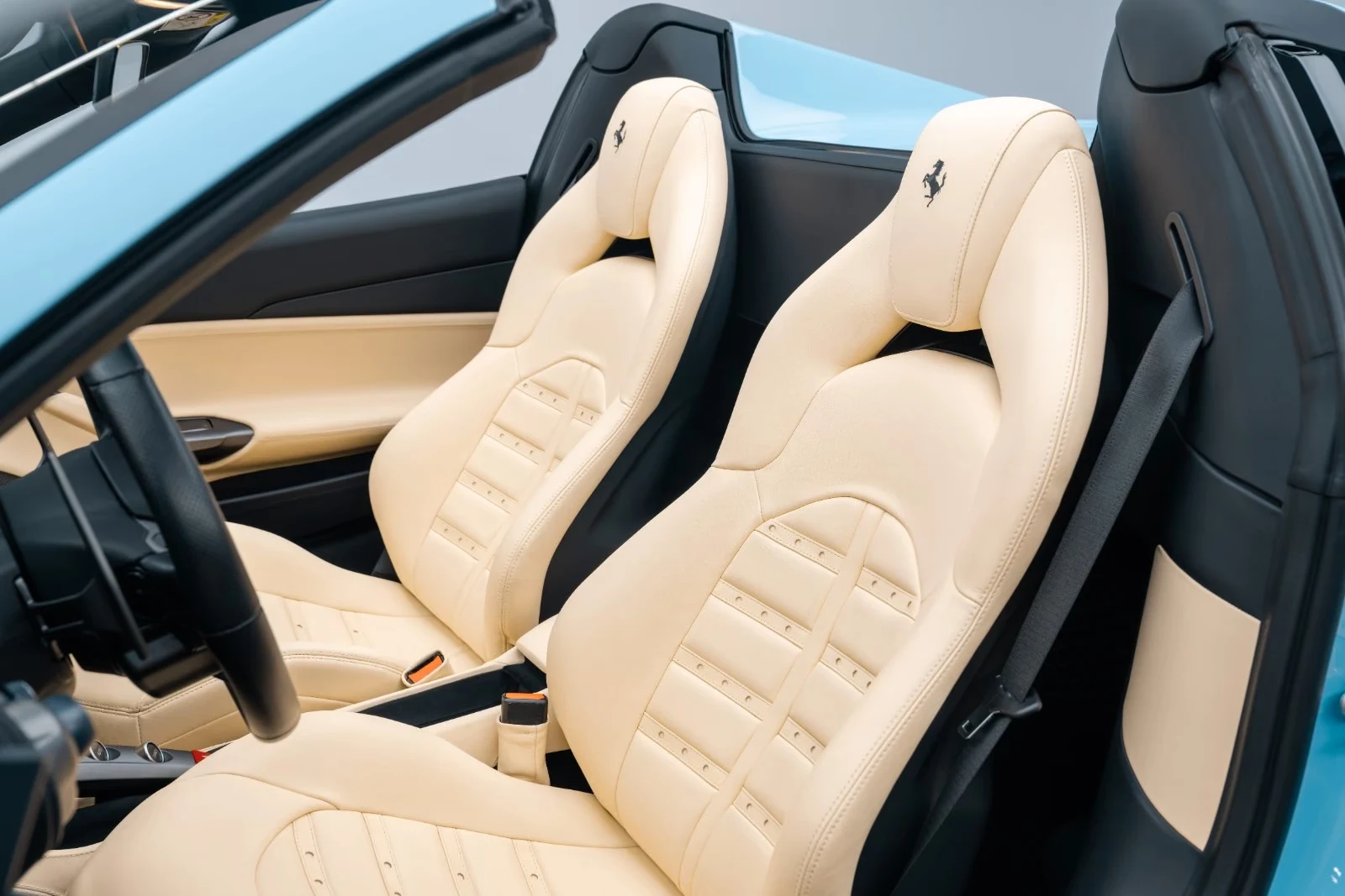 2018 Ferrari 488 Spider, 16/27