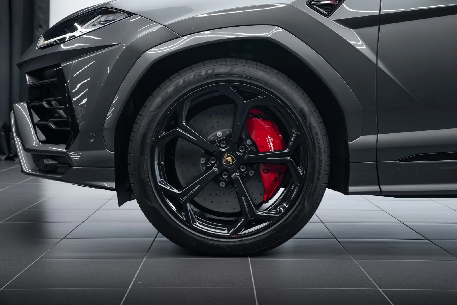 2019 Lamborghini Urus, 6/26