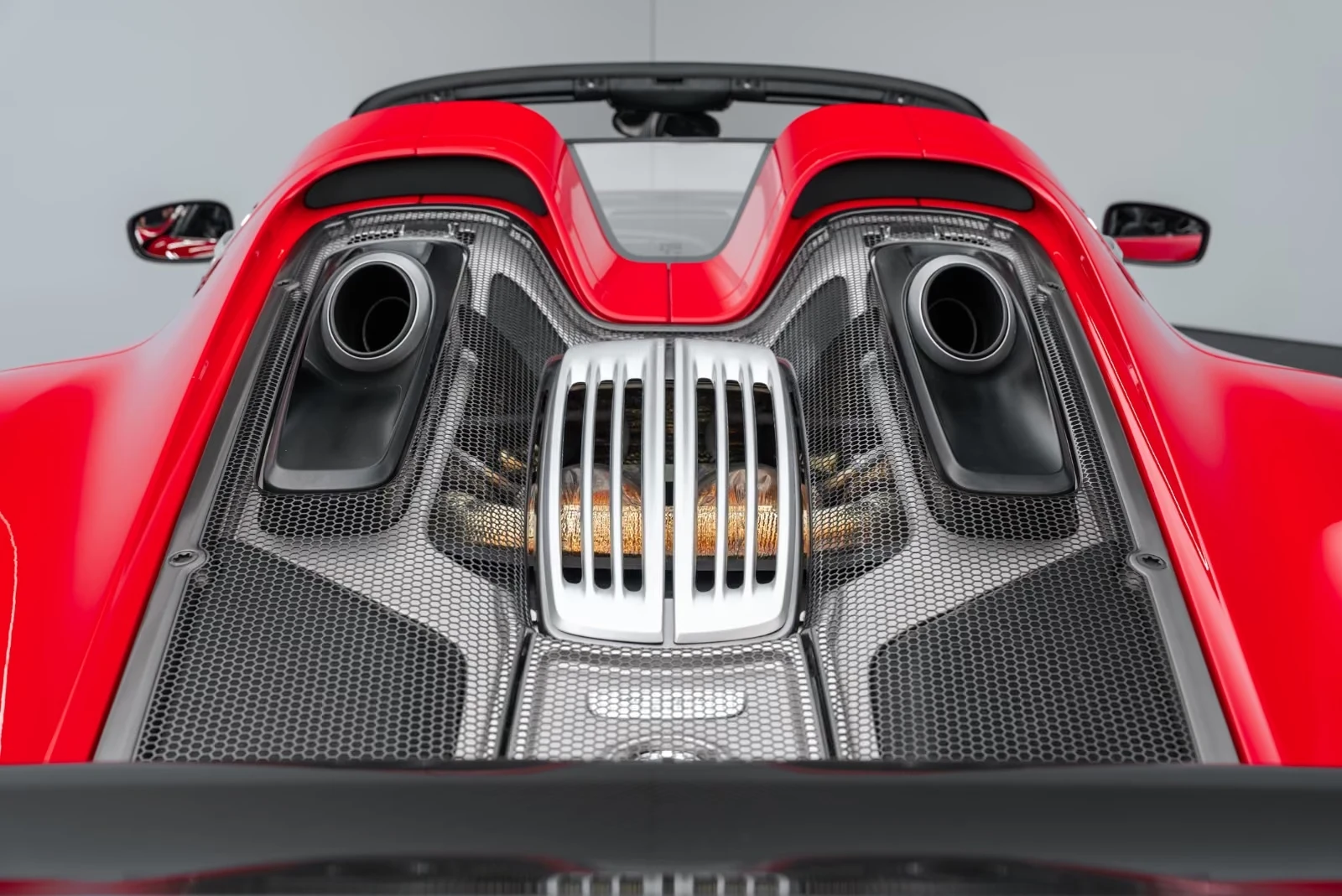 2014 Porsche 918 Spyder, 6/33