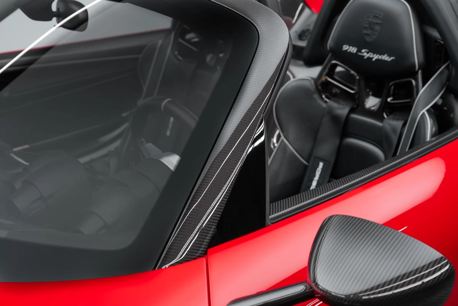 2014 Porsche 918 Spyder, 7/33