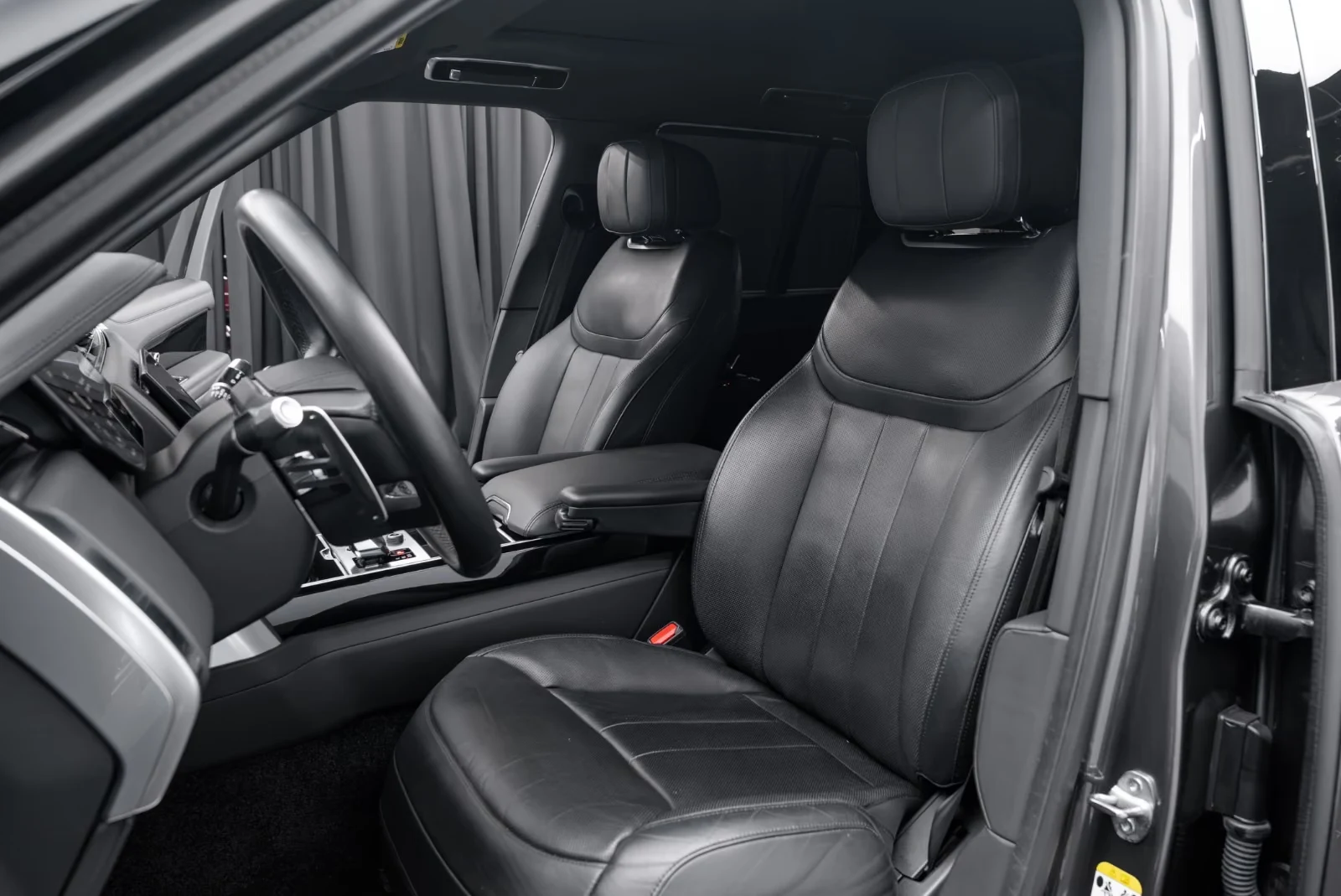 2022 Land Rover Range Rover (L460), 8/23