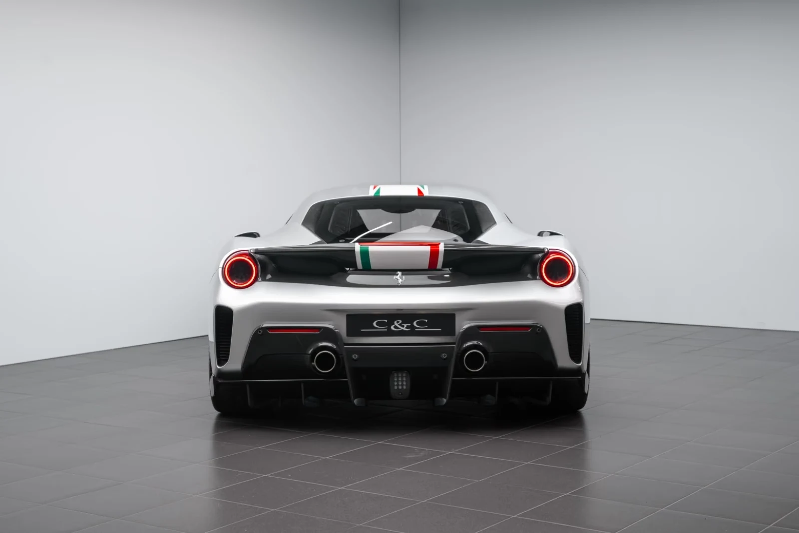2021 Ferrari 488 Pista Piloti, 4/28