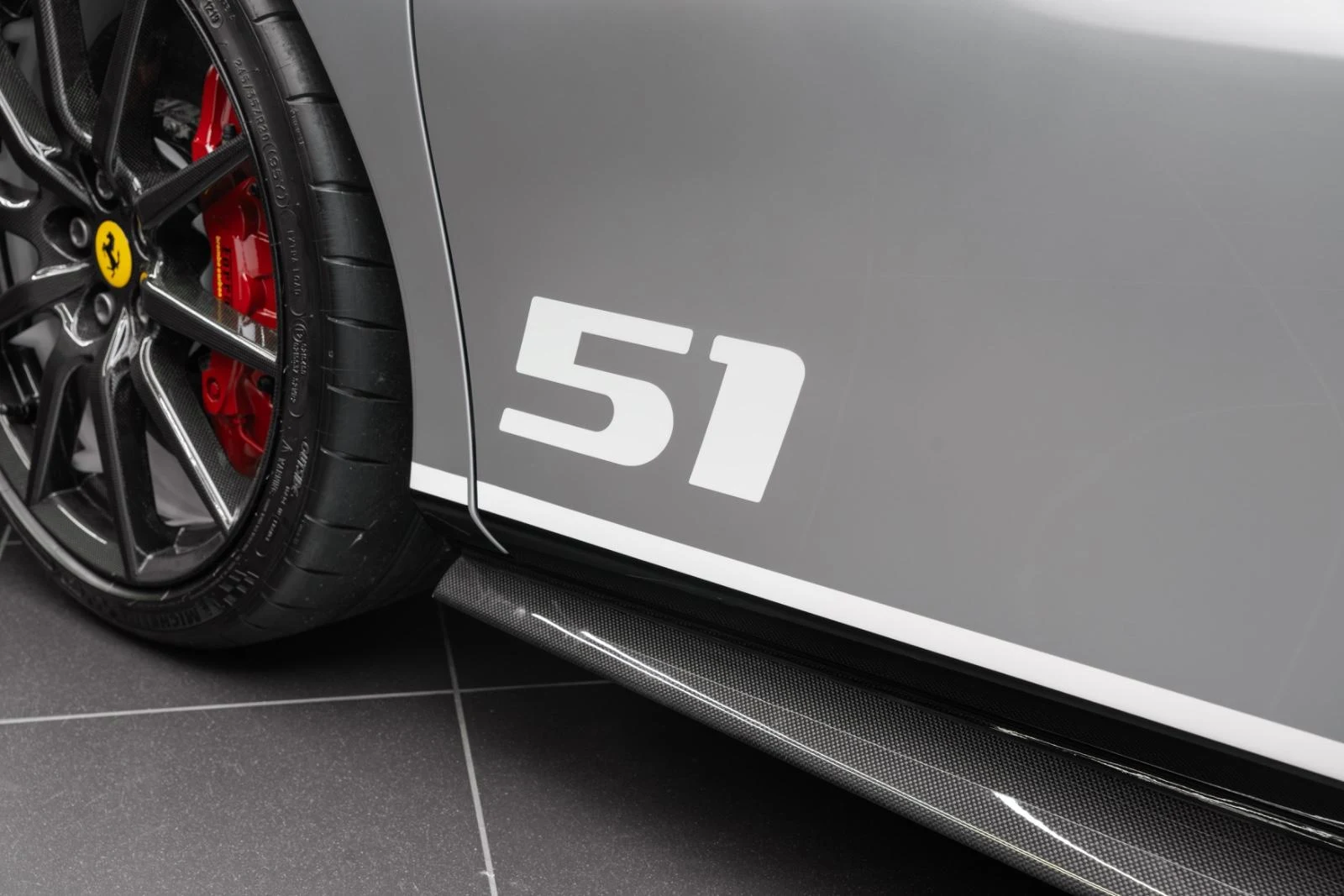 2021 Ferrari 488 Pista Piloti, 23/28