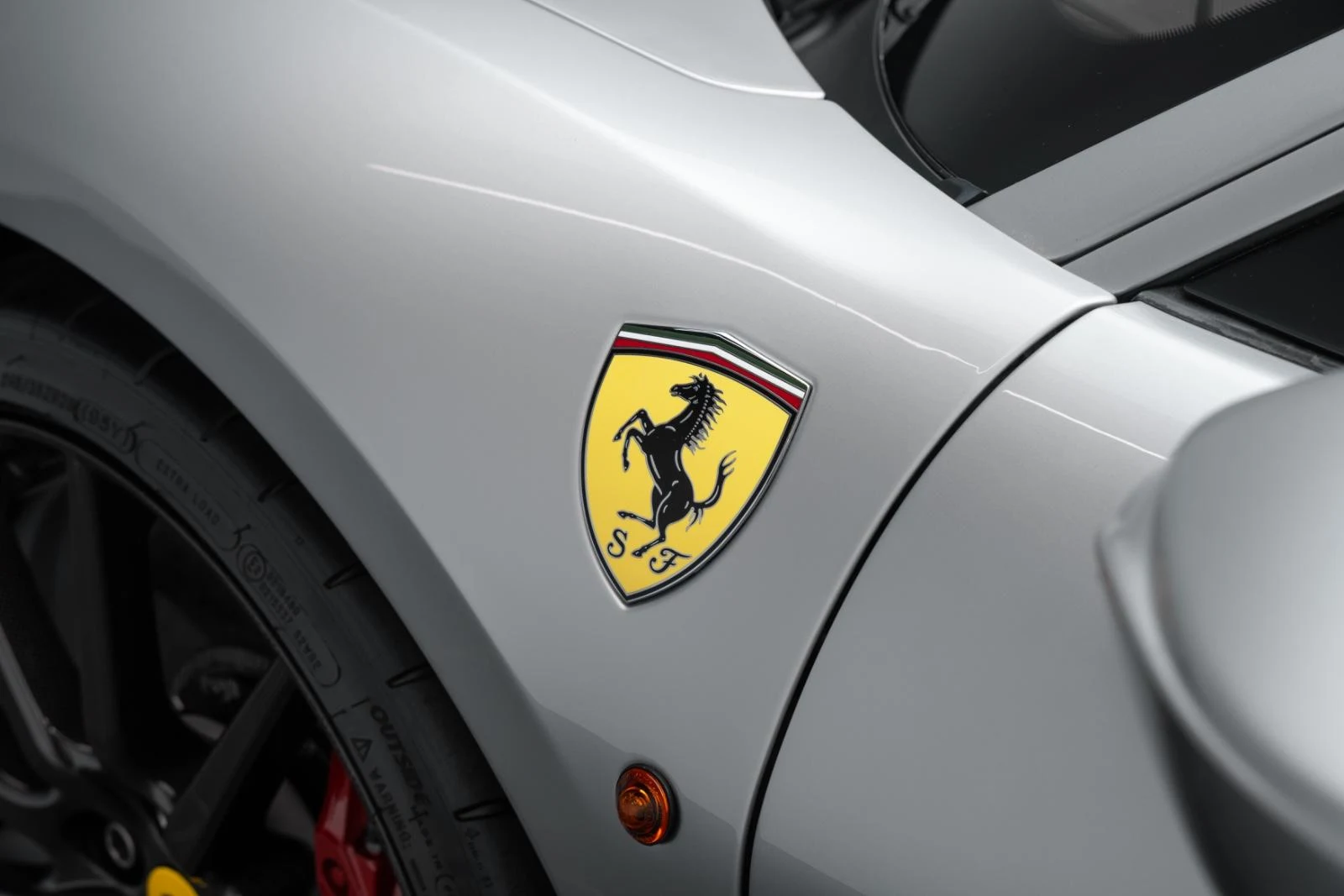 2021 Ferrari 488 Pista Piloti, 24/28