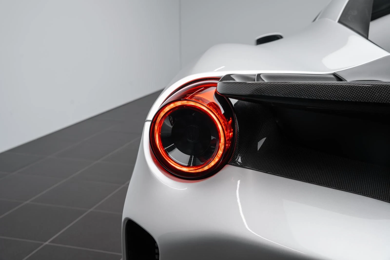 2021 Ferrari 488 Pista Piloti, 28/28
