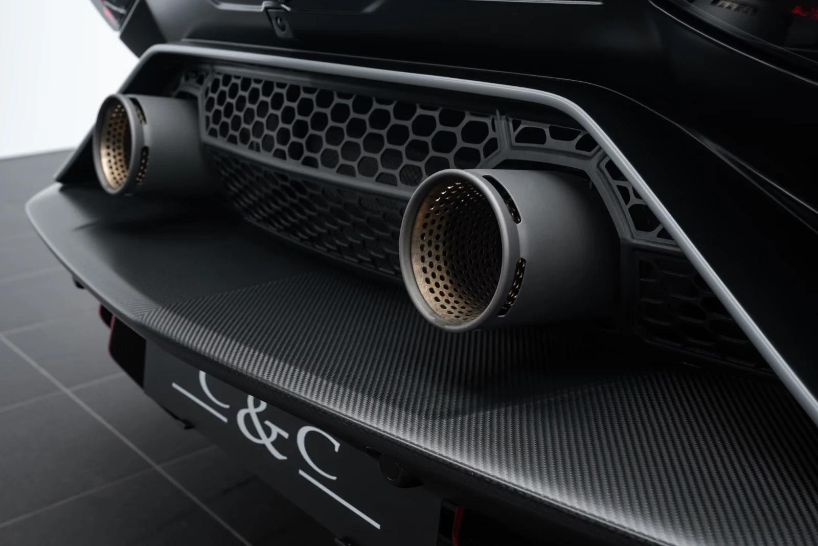 2022 Lamborghini Aventador Ultimae Roadster, 9/27