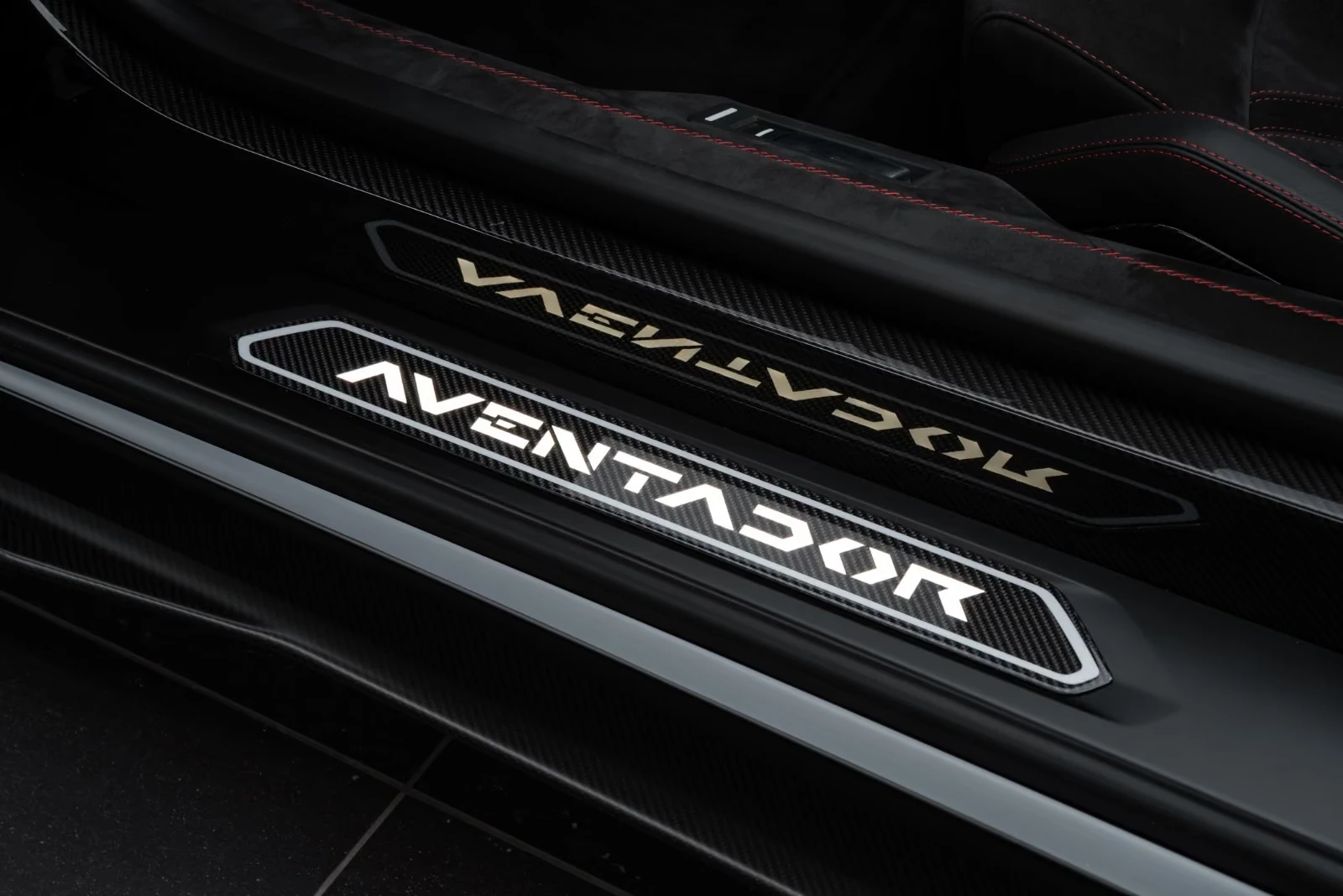 2022 Lamborghini Aventador Ultimae Roadster, 26/27