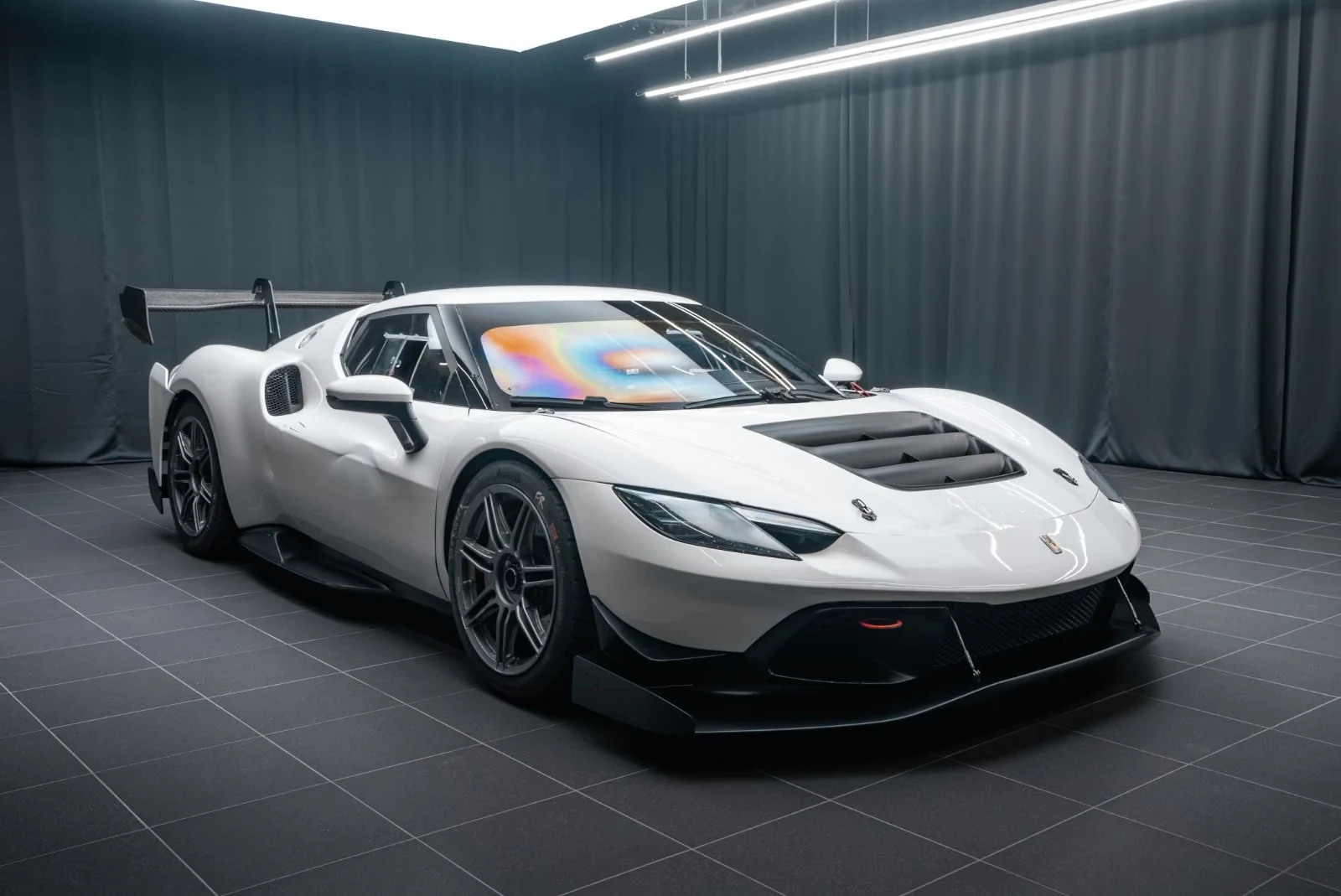 2024 Ferrari 296 Challenge, 2/20