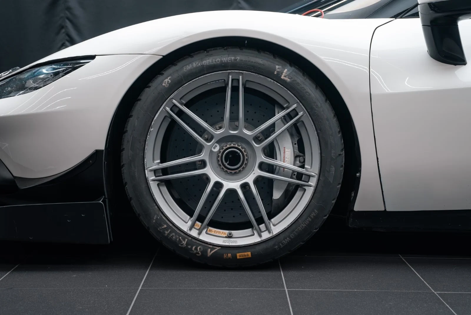 2024 Ferrari 296 Challenge, 8/20