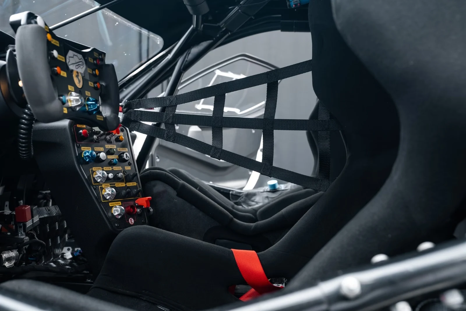 2024 Ferrari 296 Challenge, 19/20