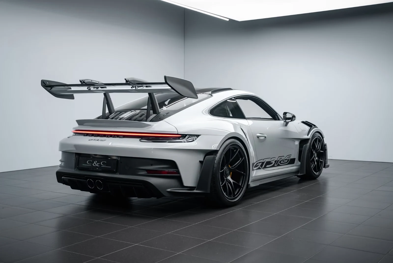 2024 Porsche 911 (992) GT3 RS, 2/24