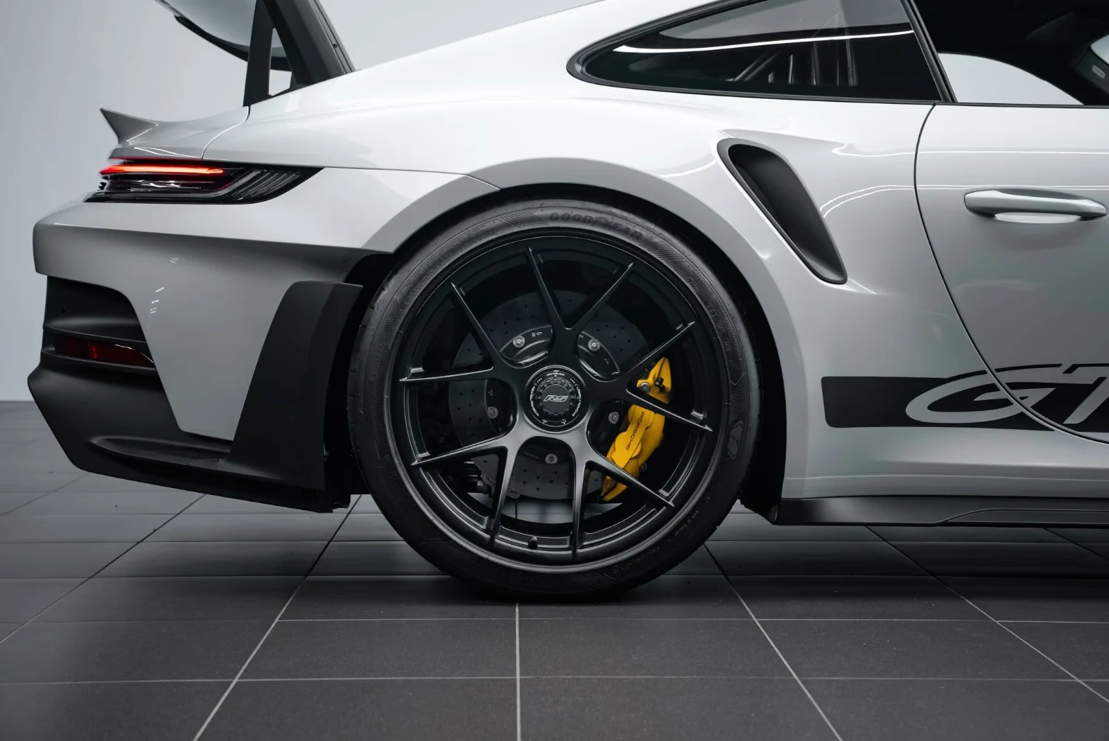 2024 Porsche 911 (992) GT3 RS, 6/24