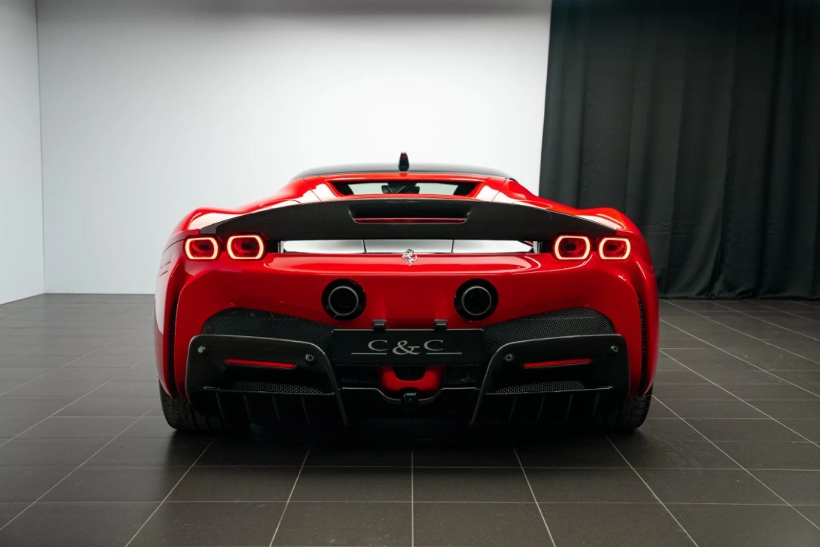 2021 Ferrari SF90 Stradale Assetto Fiorano, 3/24