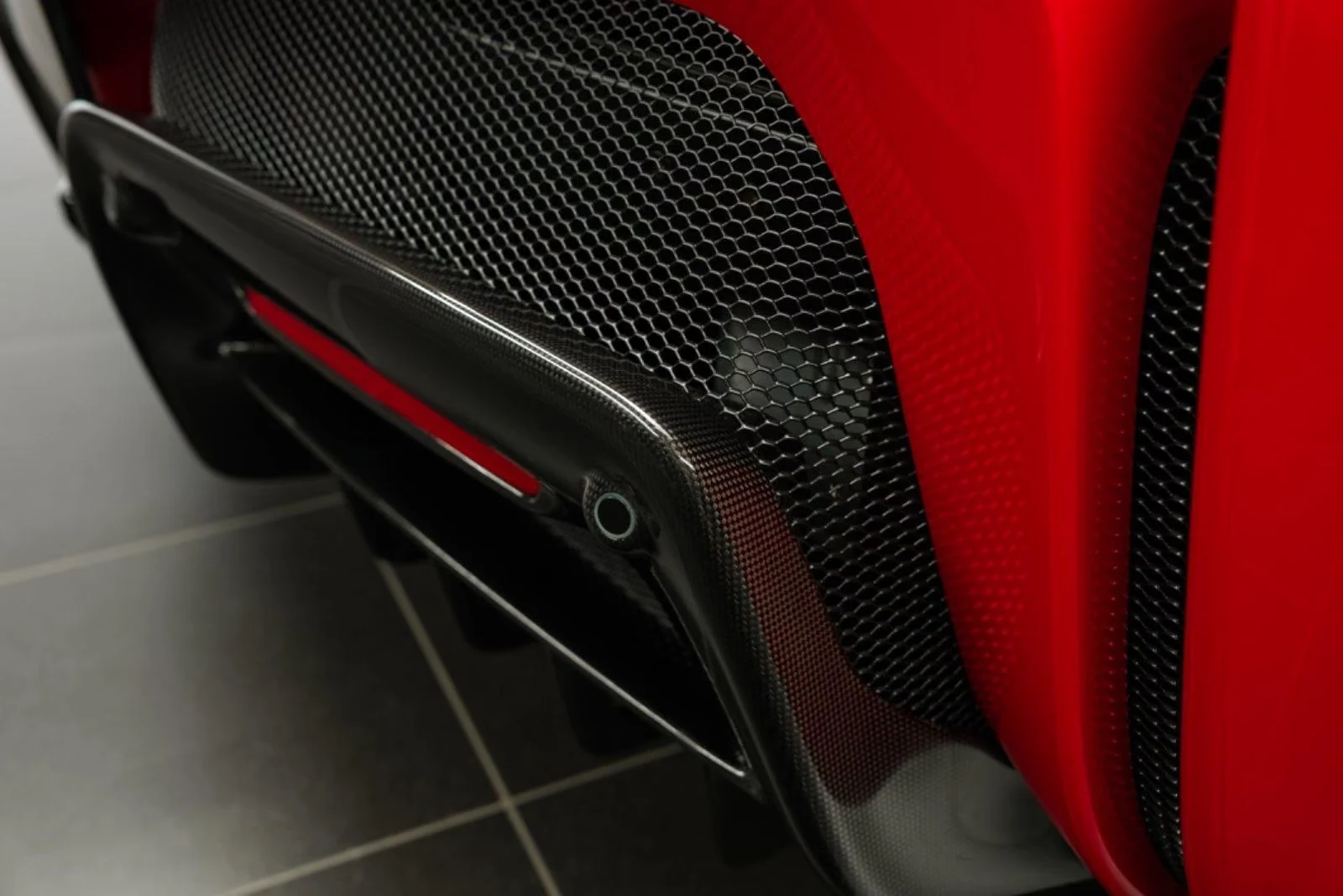 2021 Ferrari SF90 Stradale Assetto Fiorano, 5/24