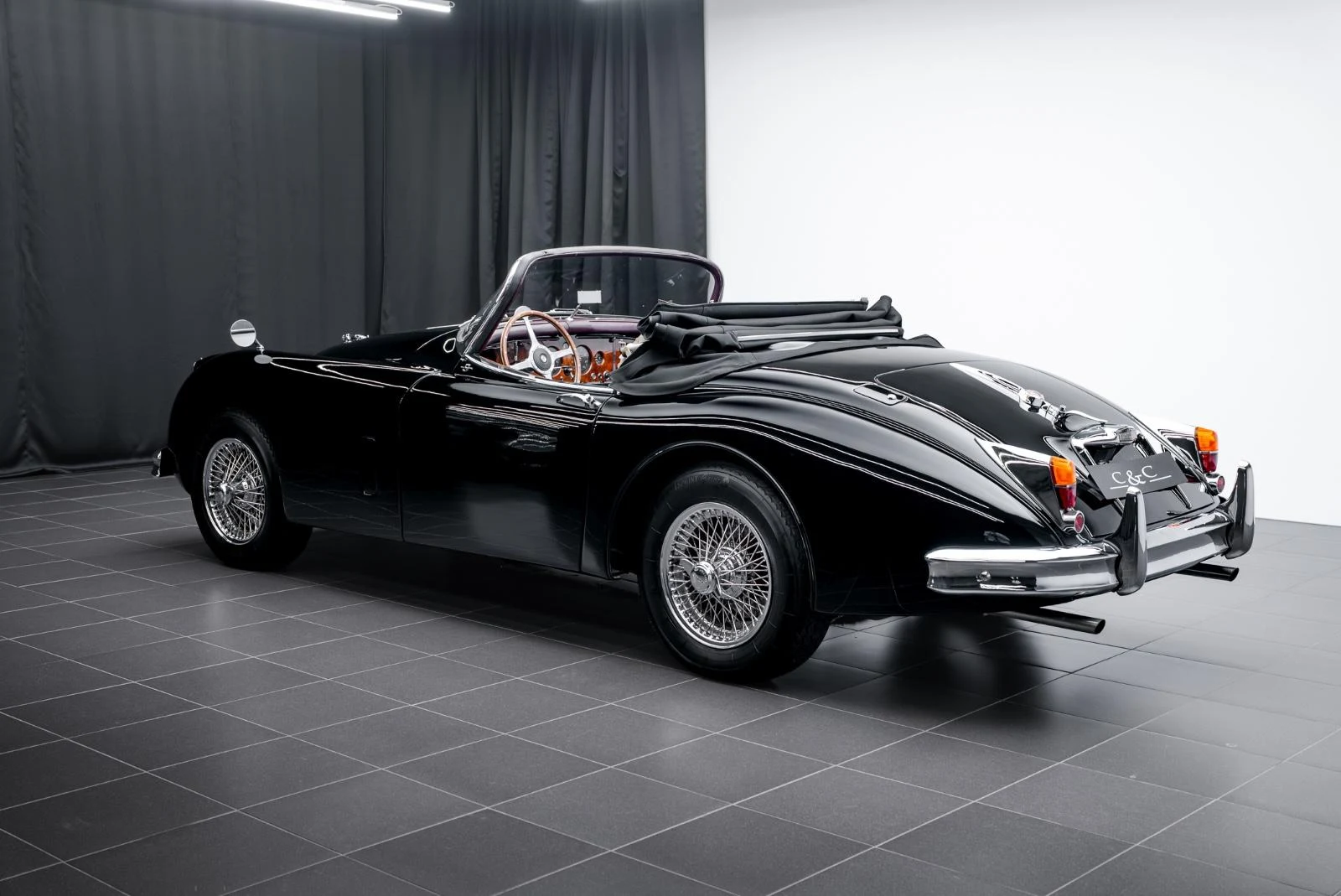 1959 Jaguar XK150 S 3.4 Roadster, 3/23