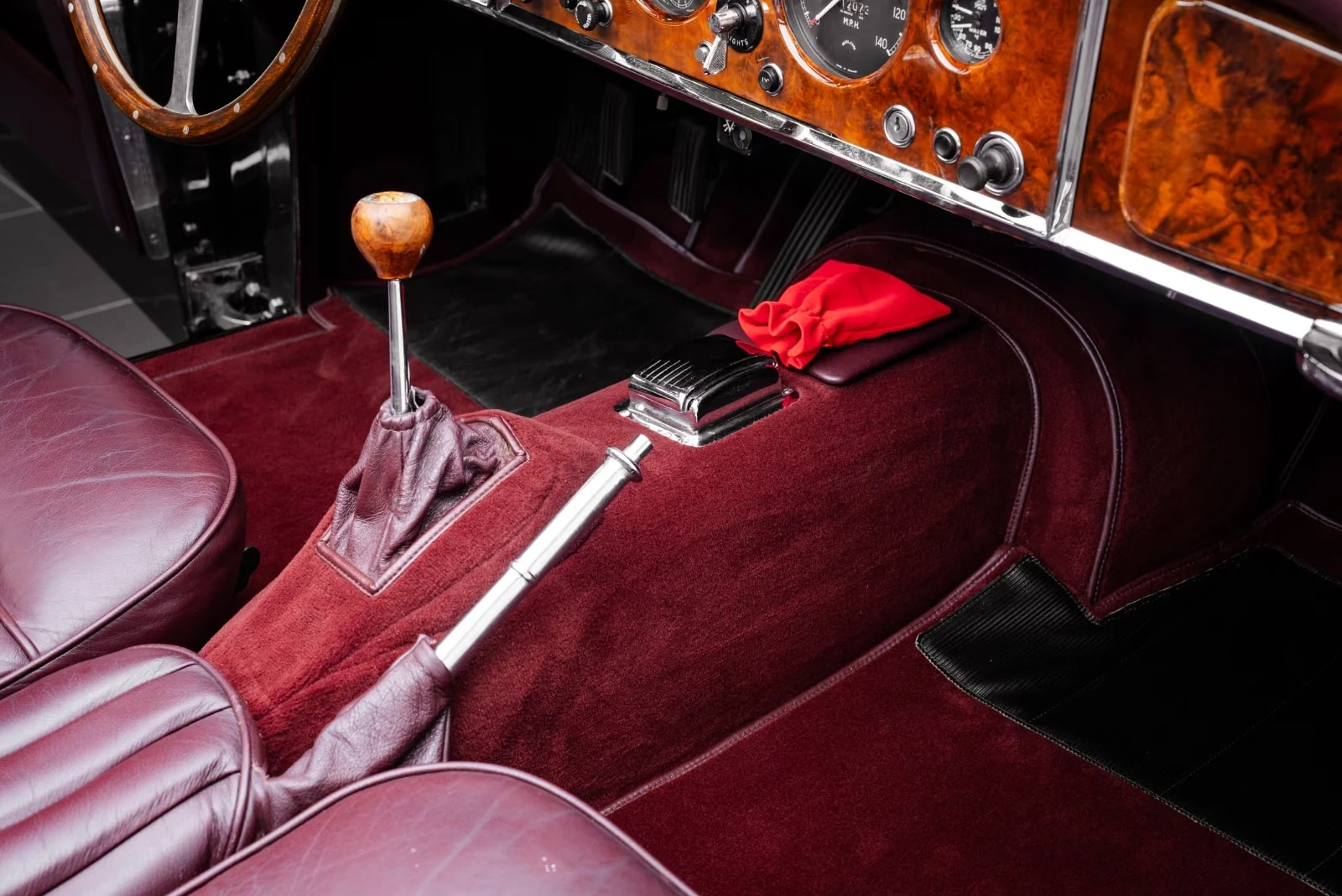 1959 Jaguar XK150 S 3.4 Roadster, 10/23