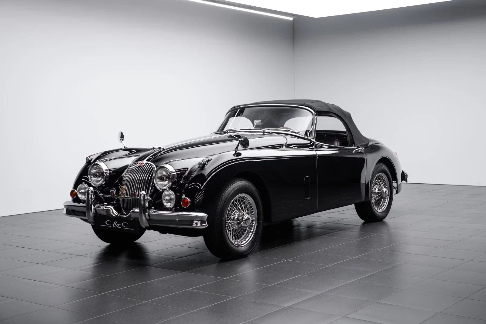 1959 Jaguar XK150 S 3.4 Roadster, 12/23
