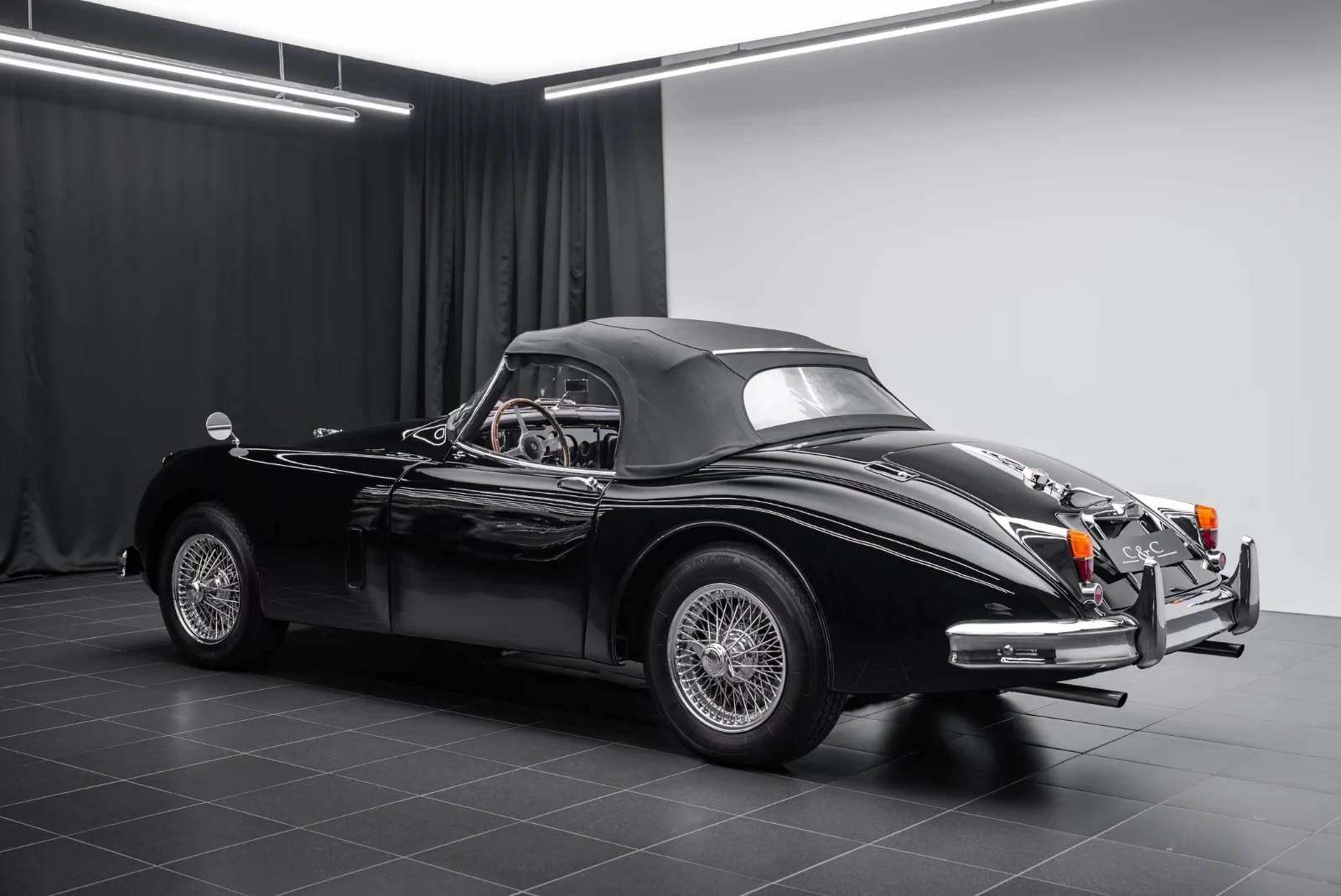 1959 Jaguar XK150 S 3.4 Roadster, 13/23