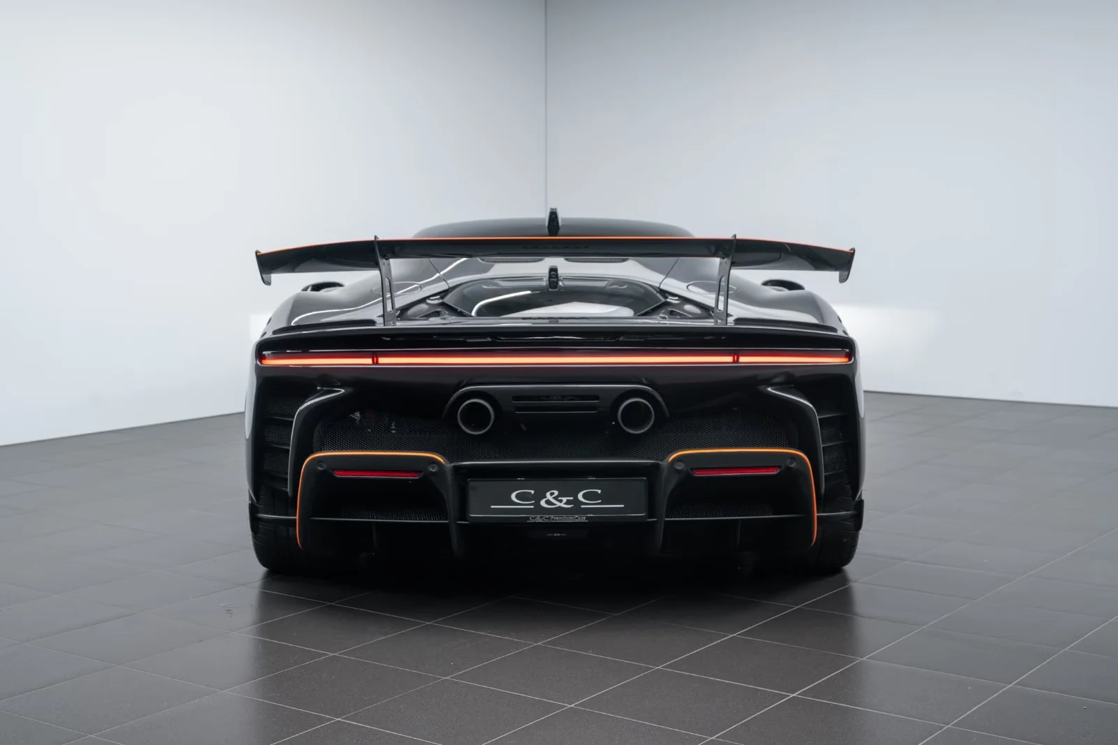 2026 Ferrari SF90 XX Stradale, 4/35