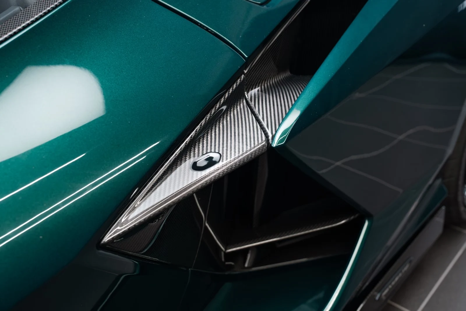 2026 Lamborghini Revuelto, 8/32