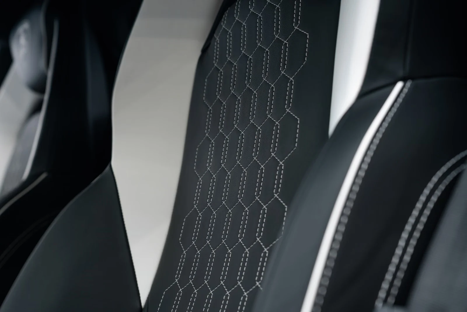 2026 Lamborghini Revuelto, 18/32
