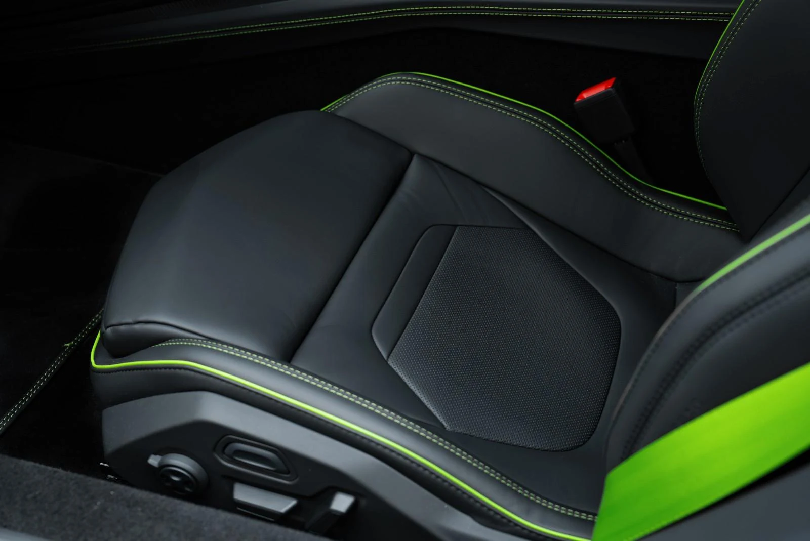 Lamborghini Temerario, 14/20