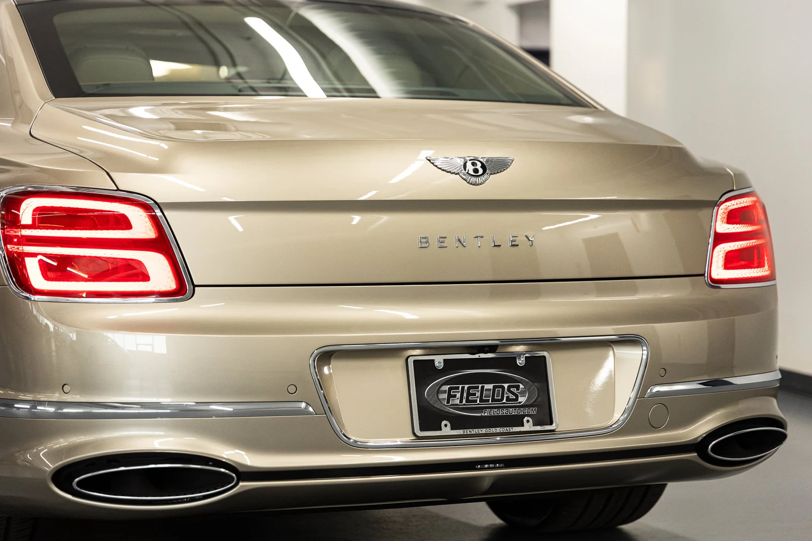 2026 Bentley Flying Spur V8 (4th Generation), 19/20