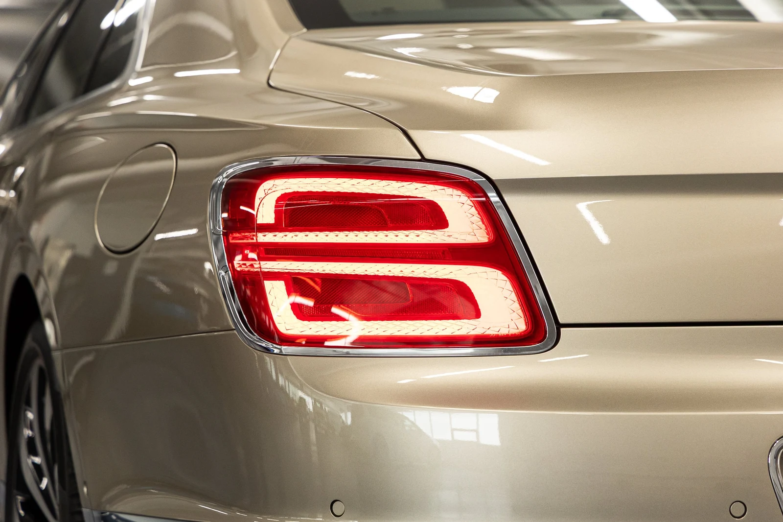 2026 Bentley Flying Spur V8 (4th Generation), 20/20