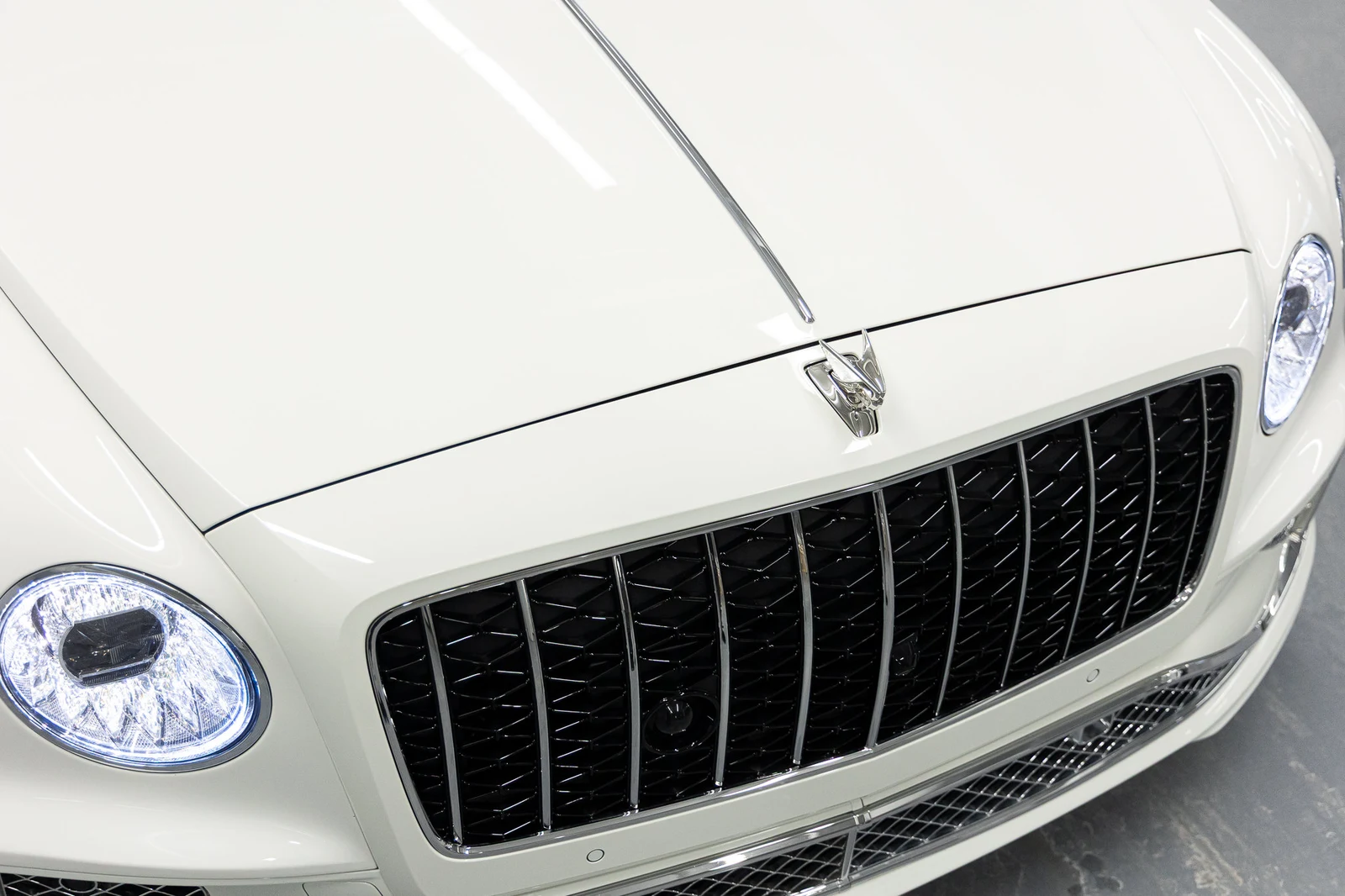 2026 Bentley Flying Spur Azure (4th Generation), 15/20