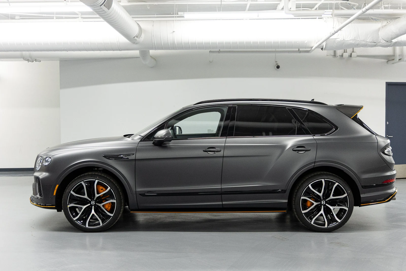 2026 Bentley Bentayga Speed V8, 2/20