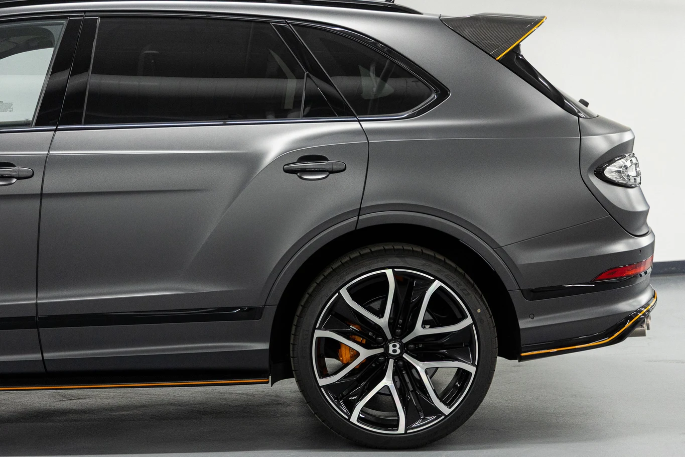 2026 Bentley Bentayga Speed V8, 4/20