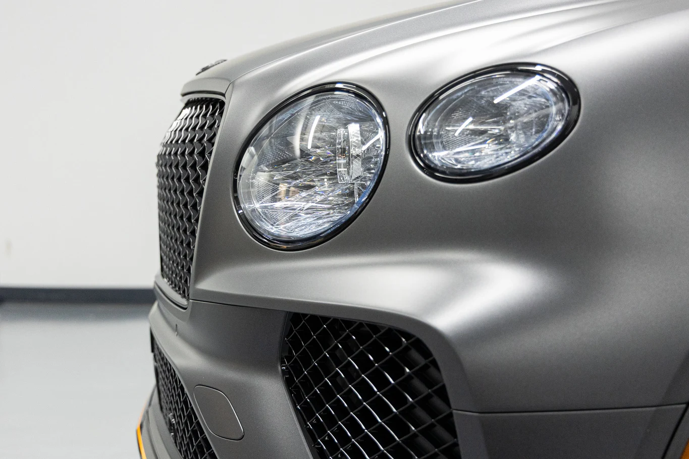 2026 Bentley Bentayga Speed V8, 14/20