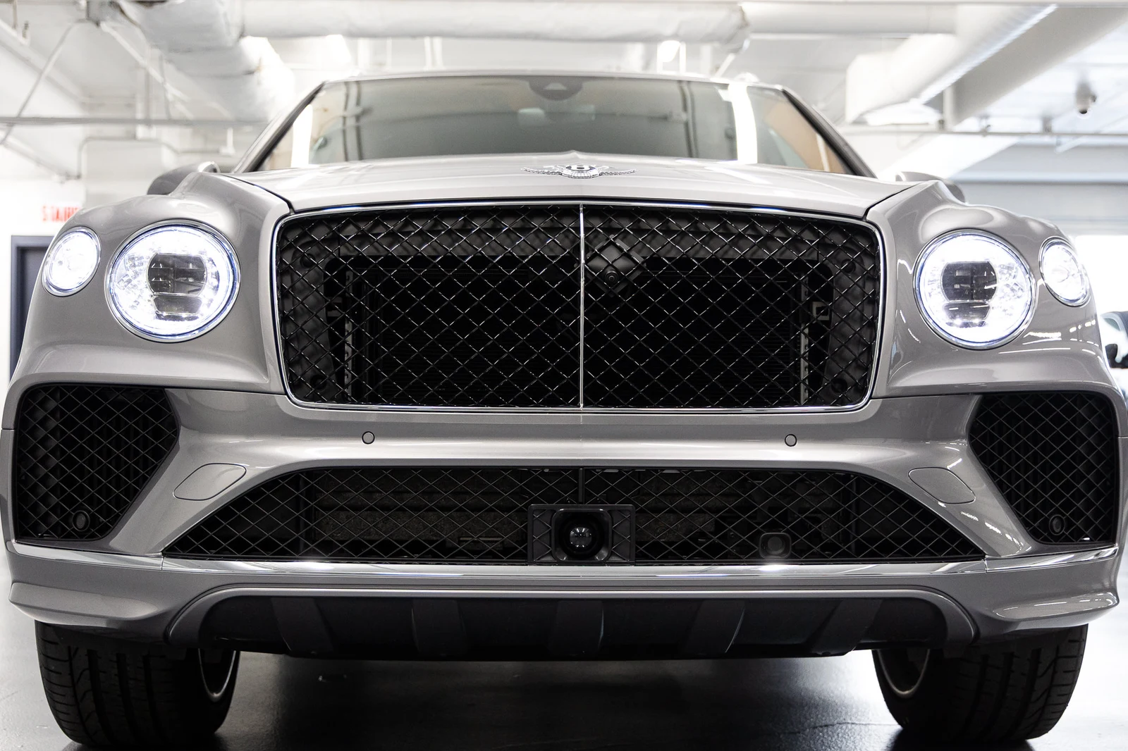 2026 Bentley Bentayga V8, 12/20