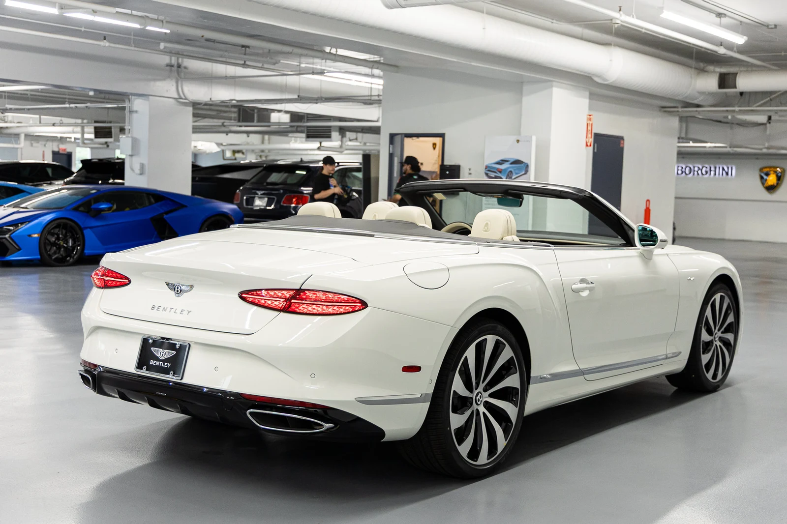 2026 Bentley Continental GTC Azure (4th Generation), 5/20